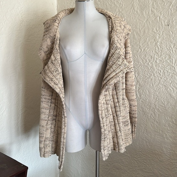Anthropologie Yellow Bird Beige Cream Marled Knit Wrap Crossover Sweater Small - Picture 8 of 11